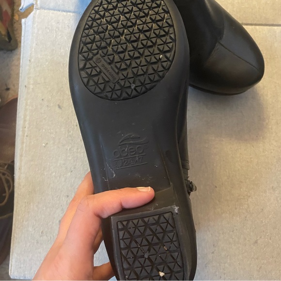 Walking company booties - Picture 2 of 7